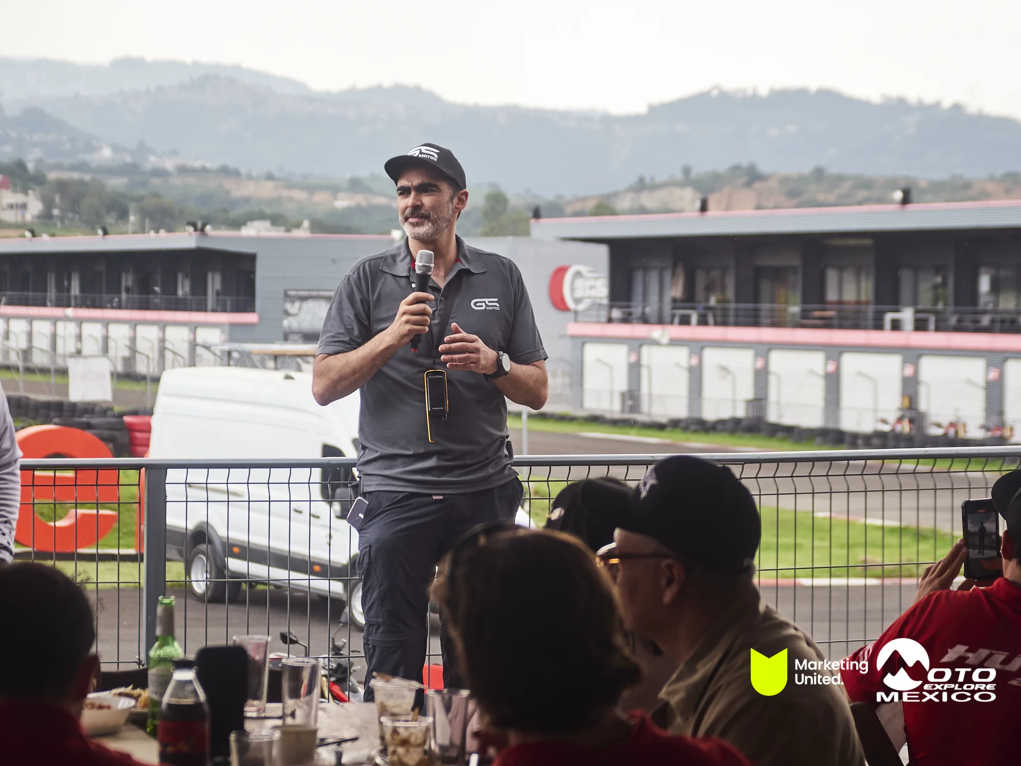 HUNK TRACKDAY 582